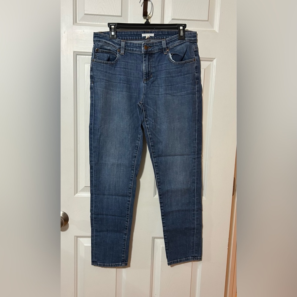Eileen Fisher Jeans Women's Size 8 Medium Wash Denim Tapered Leg 30x28 Stretch